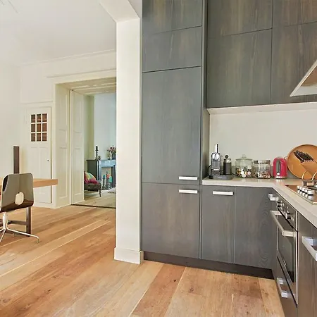 Vondelpark Stylish Appartement